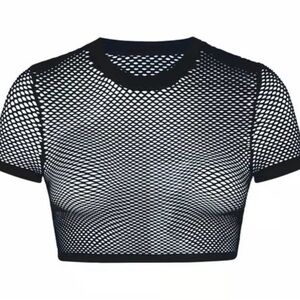 NWT (SET) SKIMS Perforated Seamless Cropped T-shirt and Perforated Short